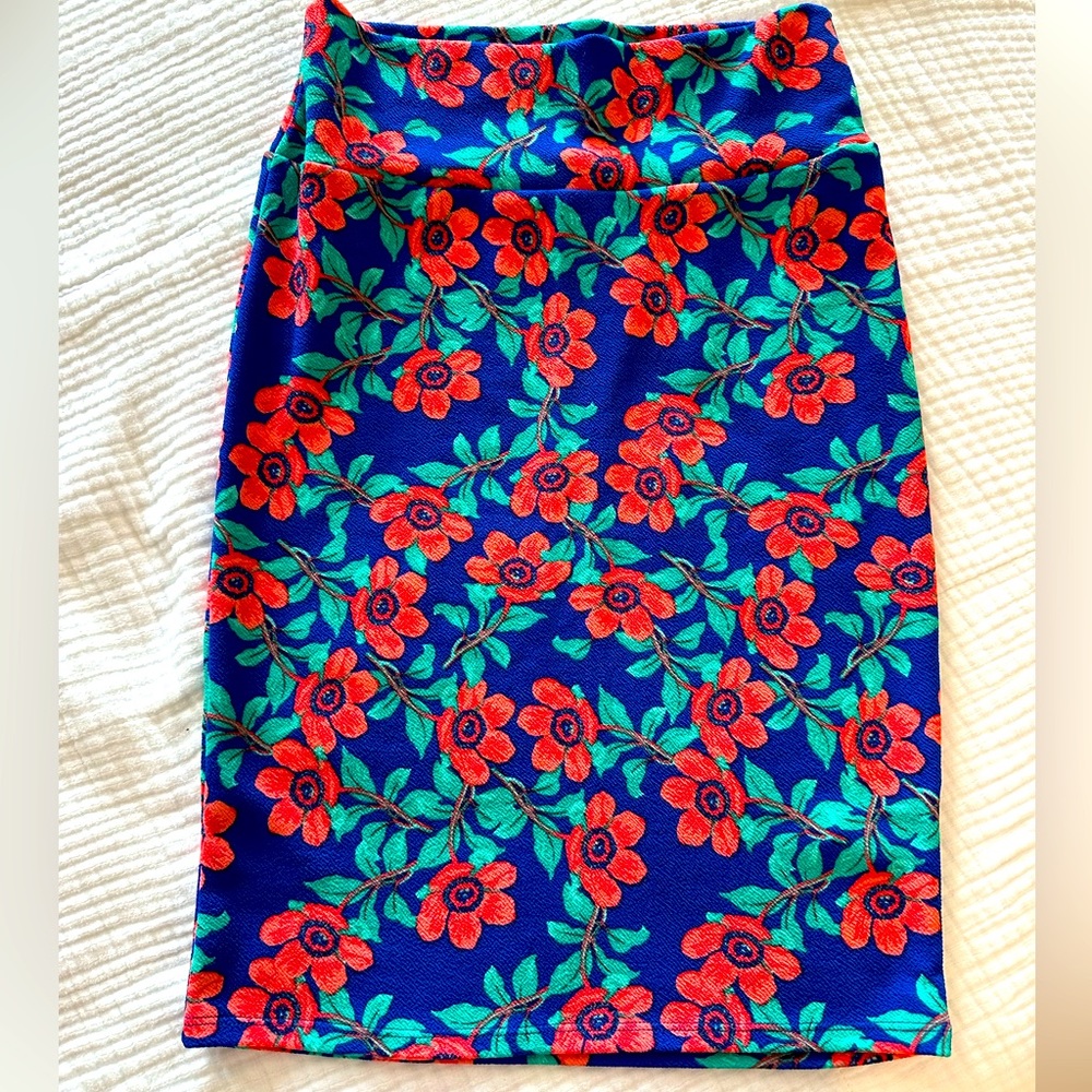LulaRoe Cassie Pencil Skirt
